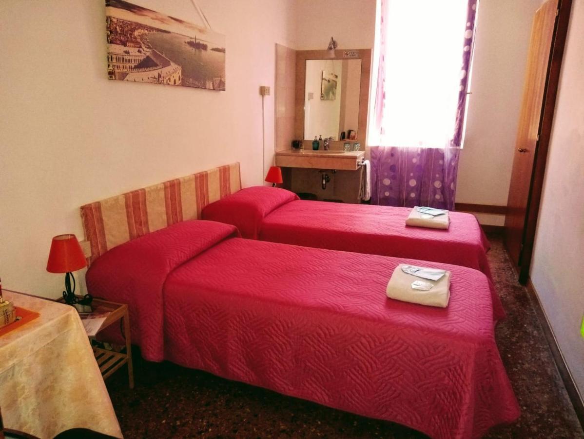 Casa Favaretto Guest House البندقية المظهر الخارجي الصورة